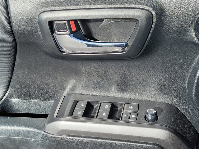 Used 2021 Toyota Tacoma 4x4 Double Cab image 18