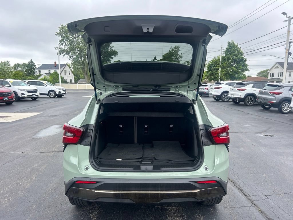 Certified 2024 Chevrolet Trax ACTIV FWD image 18