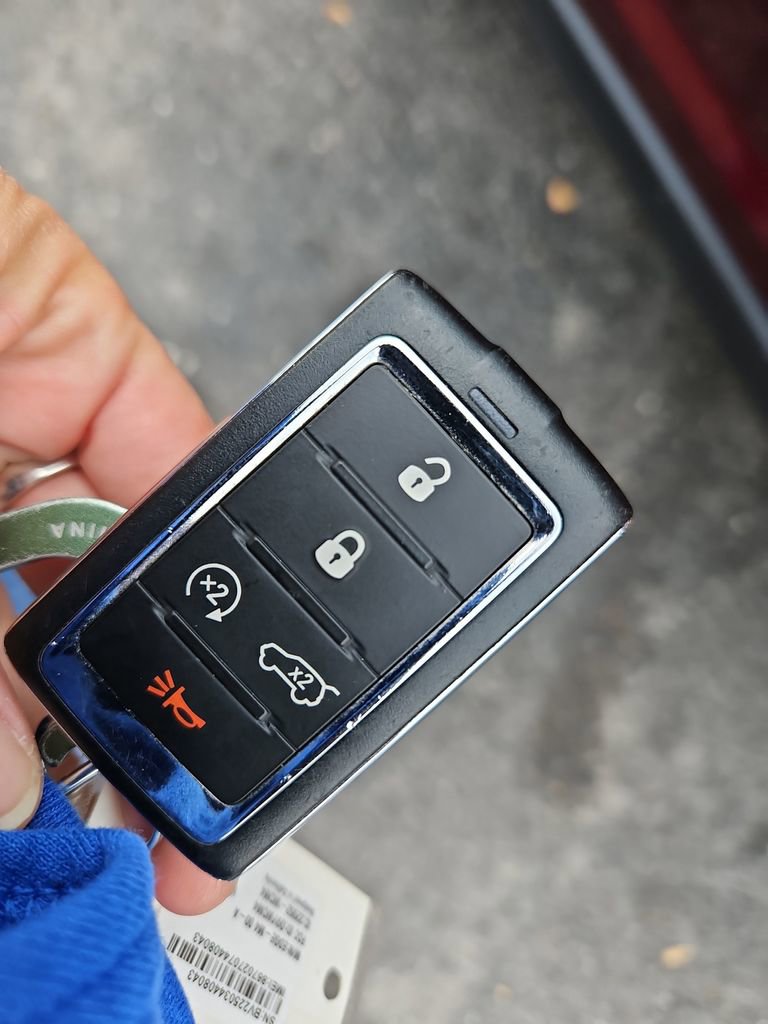 Used 2024 Jeep Grand Cherokee Limited 4xe image 40