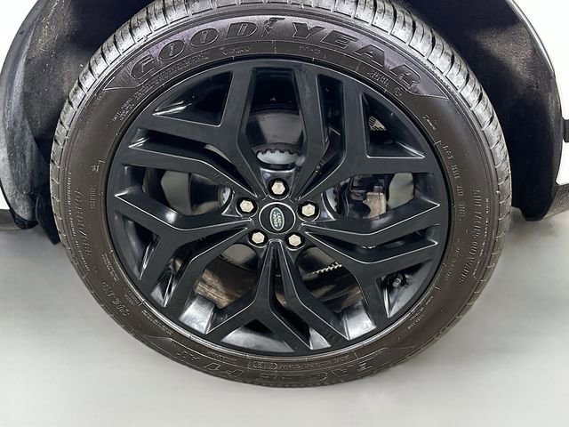 Used 2022 Land Rover Range Rover Evoque R-Dynamic SE image 32