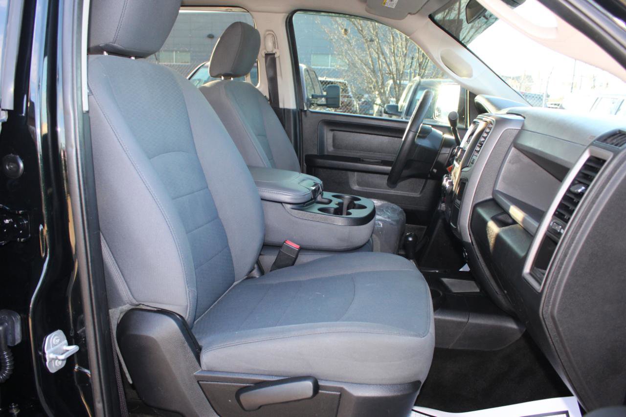 Used 2017 RAM 2500 Tradesman w/ Chrome Appearance Group AWD/4WD image 17