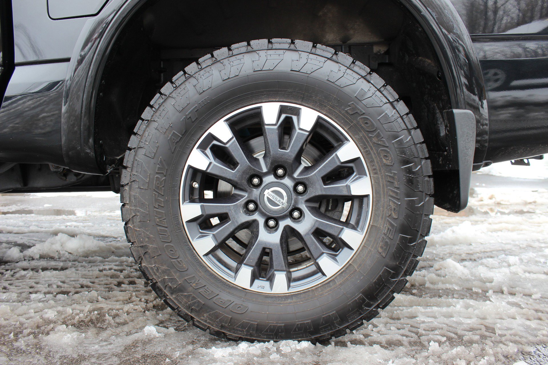 Used 2019 Nissan Titan PRO-4X w/ Pro-4x Utility Package image 47