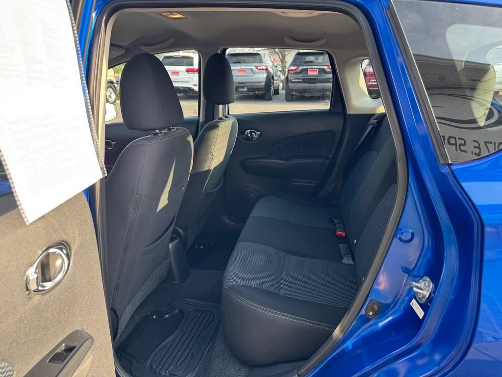 Used 2015 Nissan Versa Note SV FWD image 11