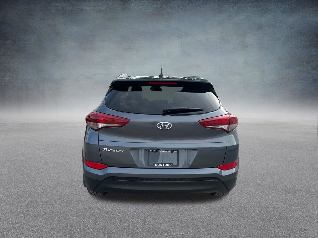 Used 2016 Hyundai Tucson SE w/ Option Group 02 FWD image 4