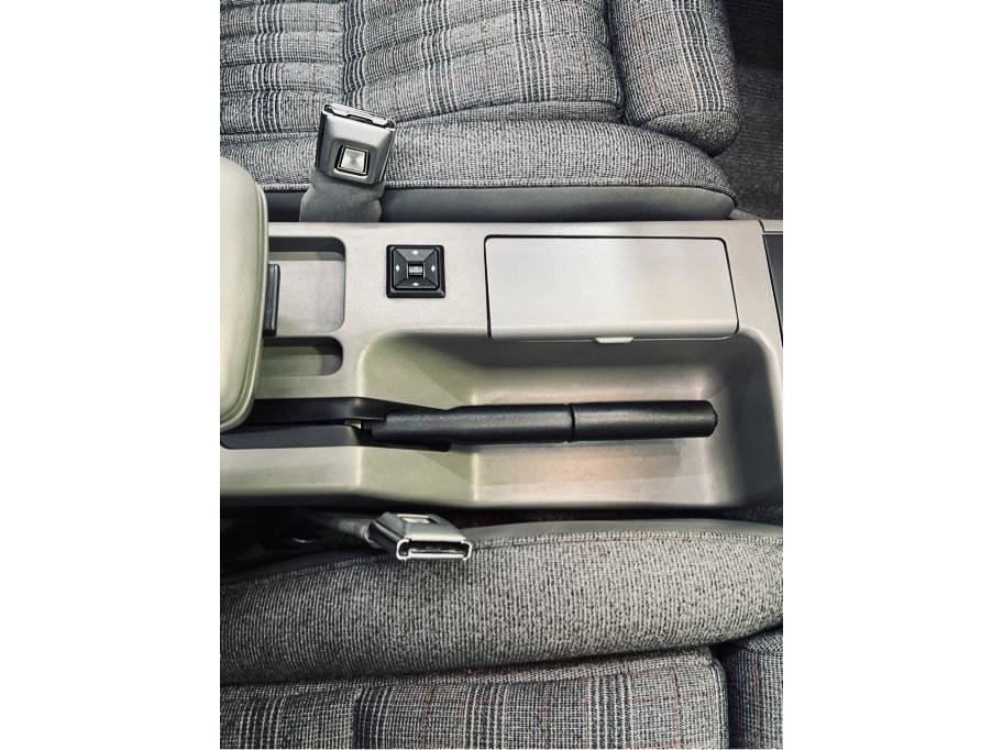 Used 1988 Ford Mustang GT image 31