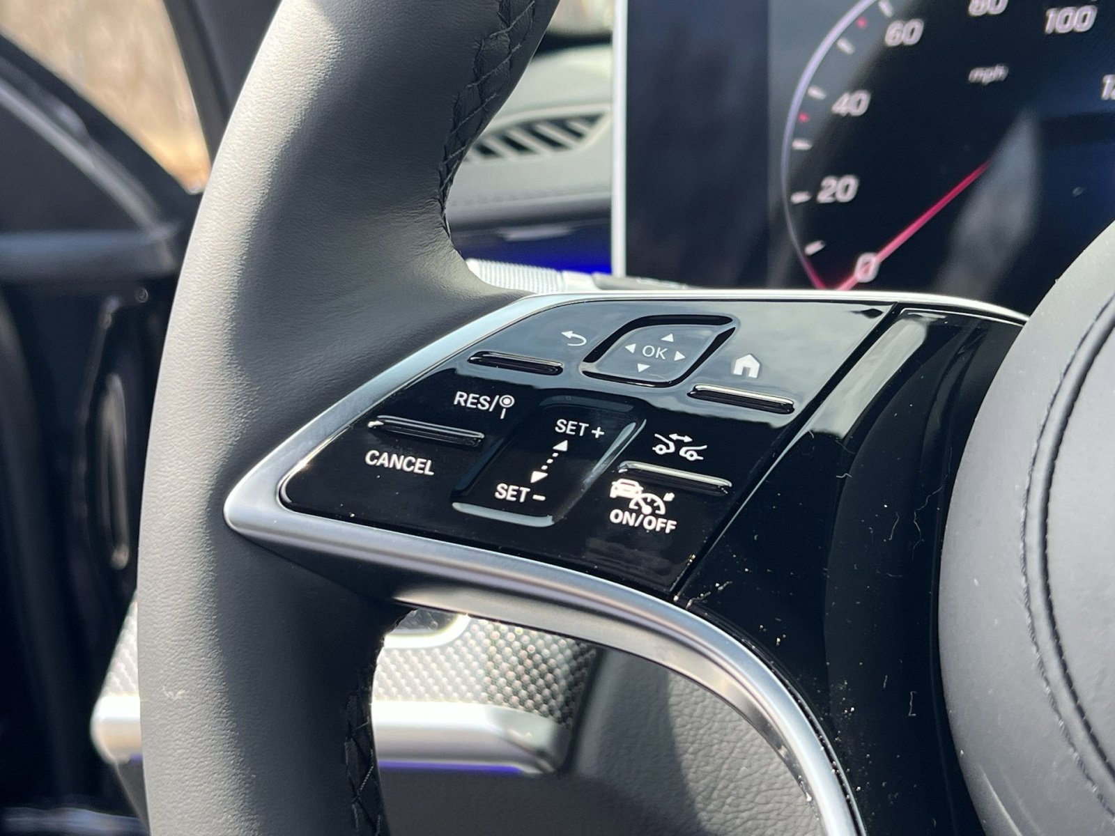 New 2026 Mercedes-Benz S 580 4MATIC Sedan image 31