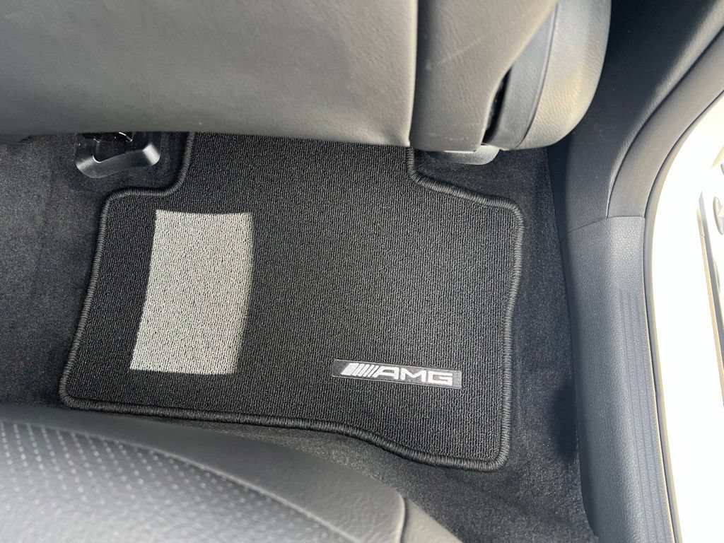Used 2019 Mercedes-Benz GLC 300 image 14