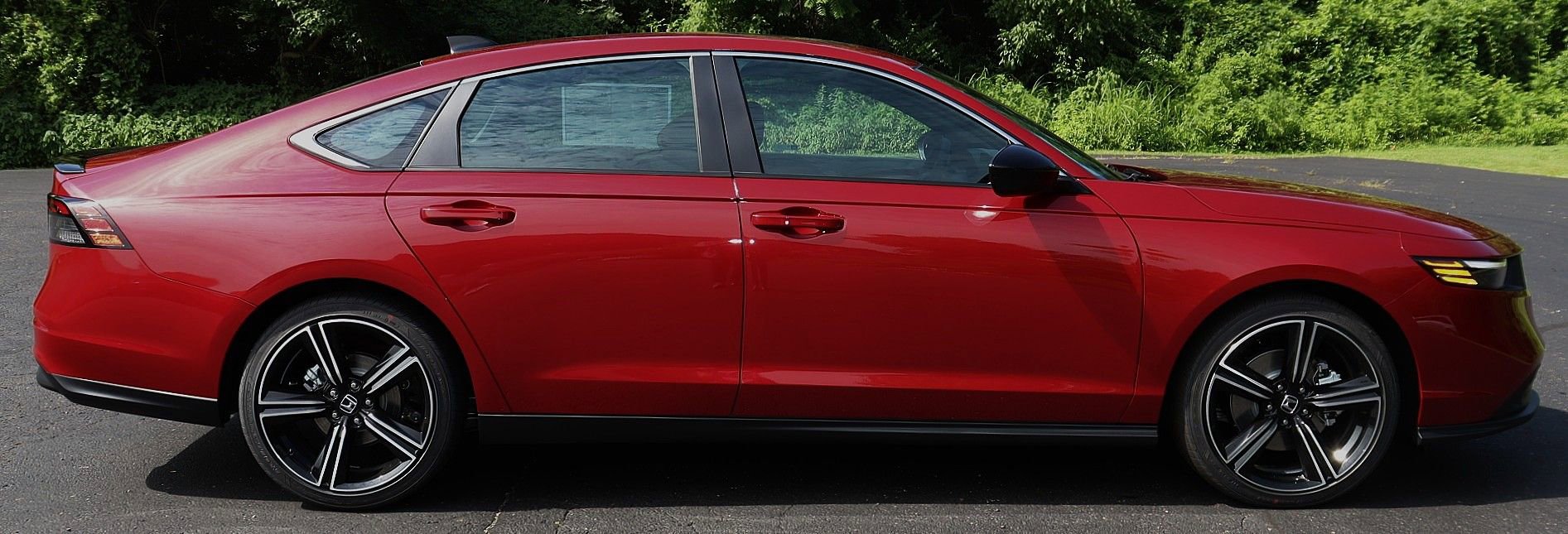 New 2025 Honda Accord Sport image 4