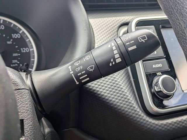 Used 2024 Nissan Kicks S FWD image 27