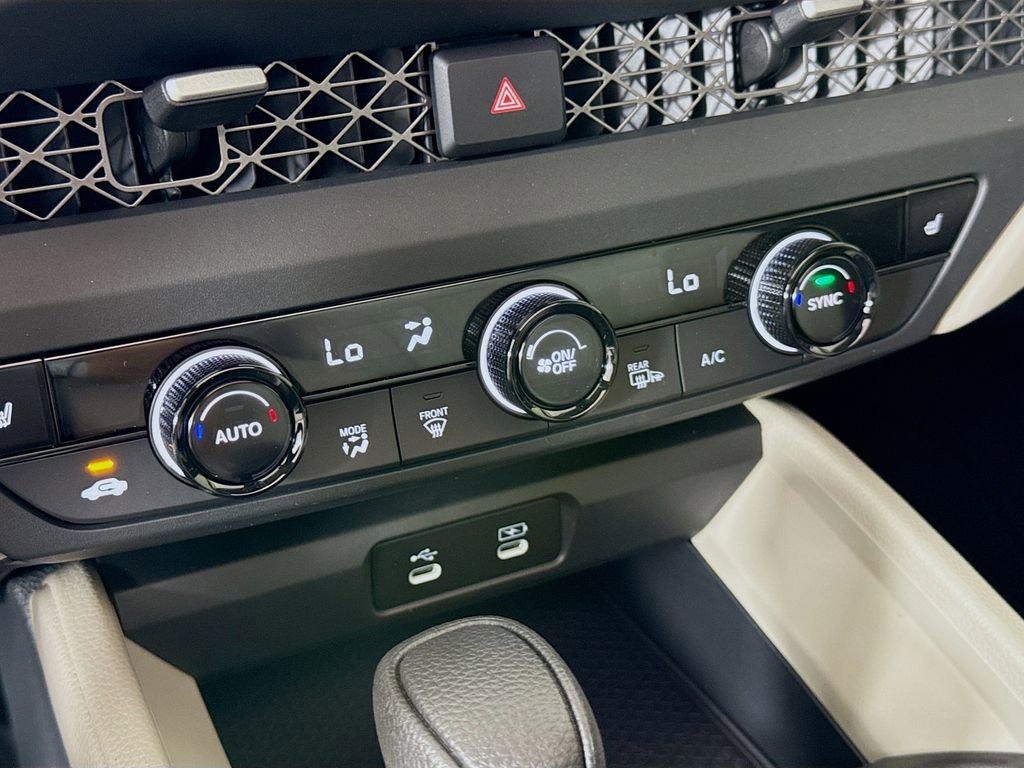 New 2025 Honda Accord SE image 17