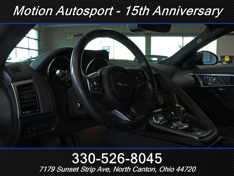 Used 2020 Jaguar F-TYPE Coupe RWD image 17