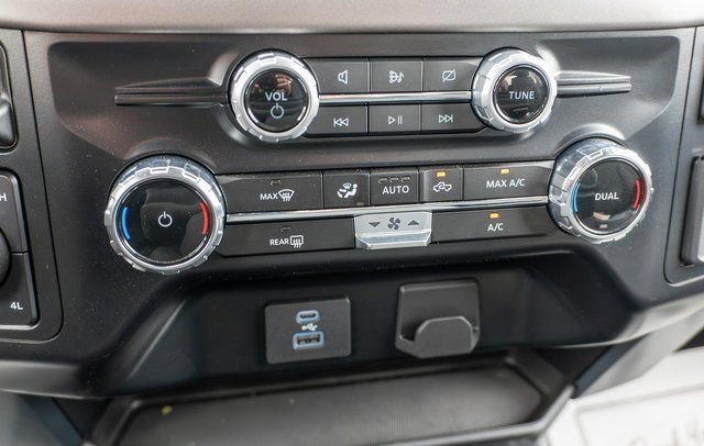 Used 2024 Ford F150 XLT AWD/4WD image 26