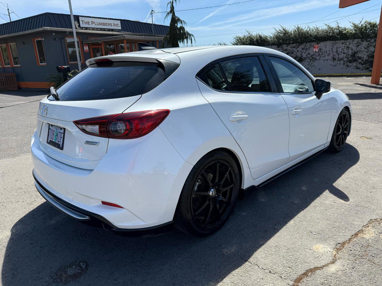 Used 2017 MAZDA MAZDA3 Grand Touring FWD image 6