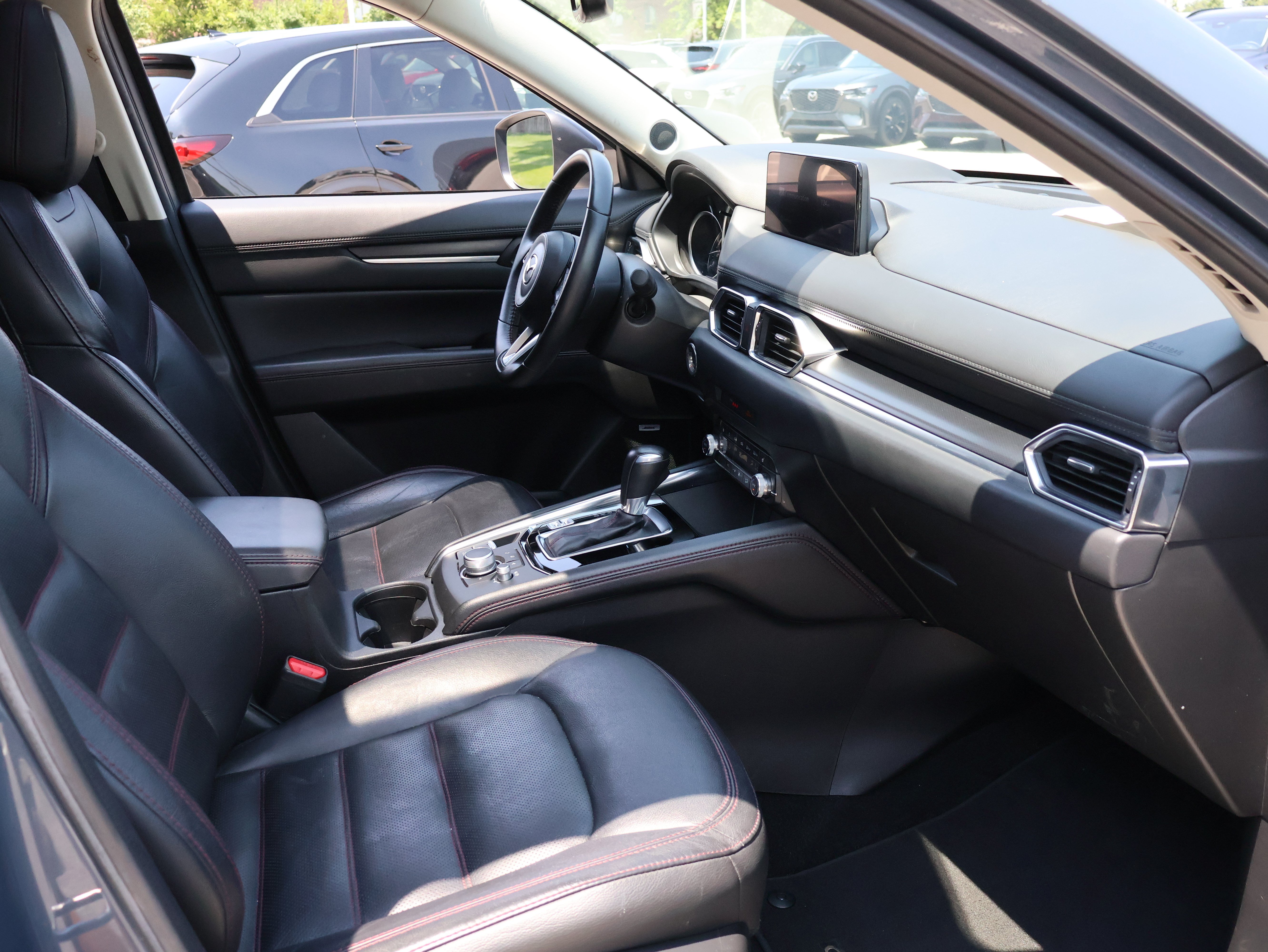 Used 2024 MAZDA CX-5 Carbon Edition AWD/4WD image 6