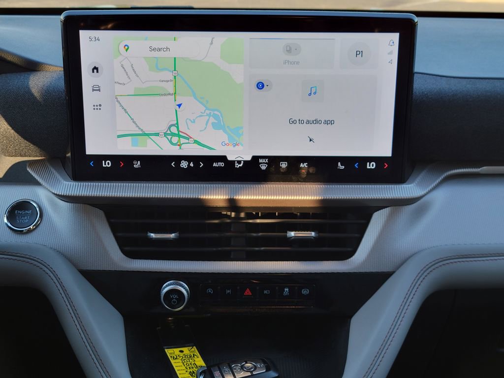 Certified 2025 Ford Explorer Active w/ Active Comfort Package image 22