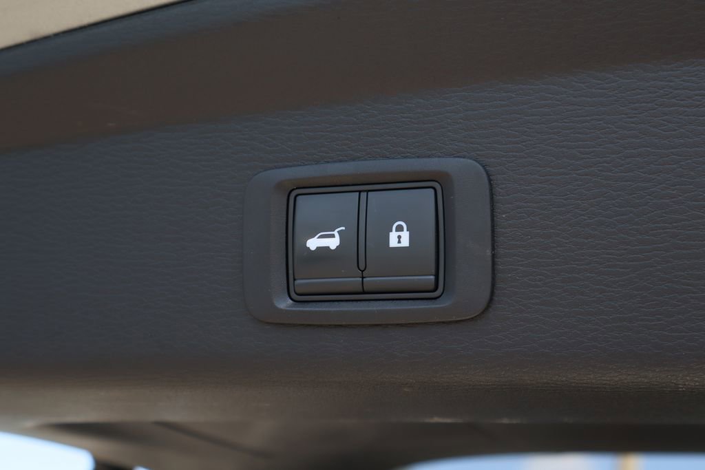 Used 2022 Mitsubishi Outlander SEL image 25