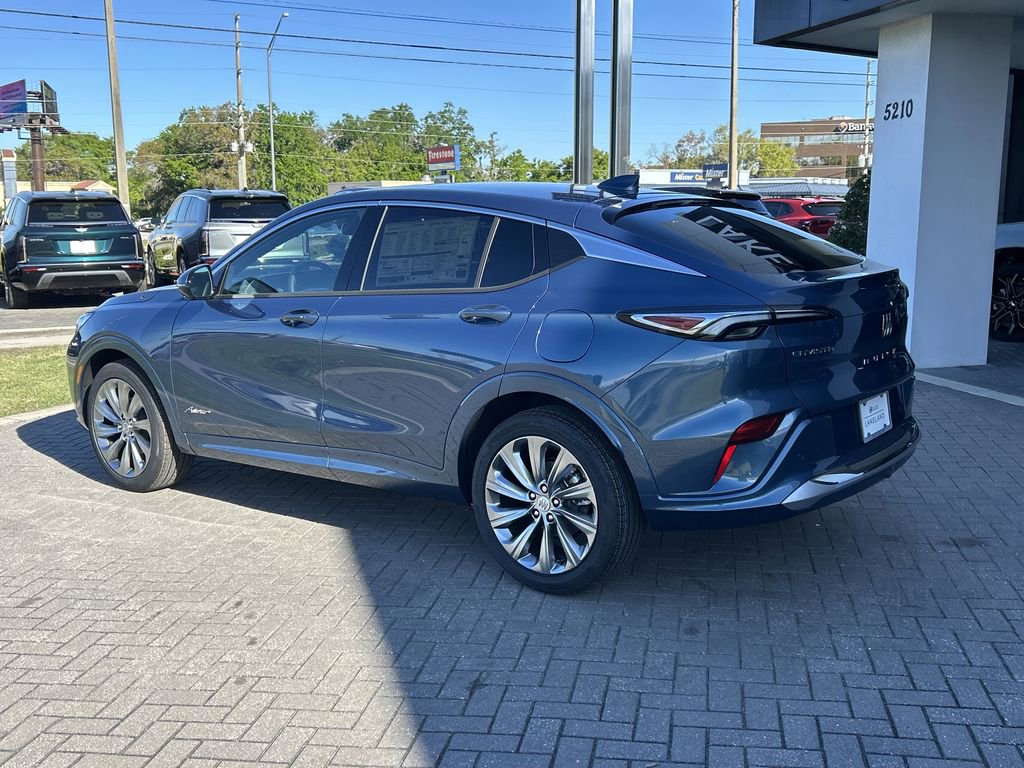 New 2026 Buick Envista Avenir image 3