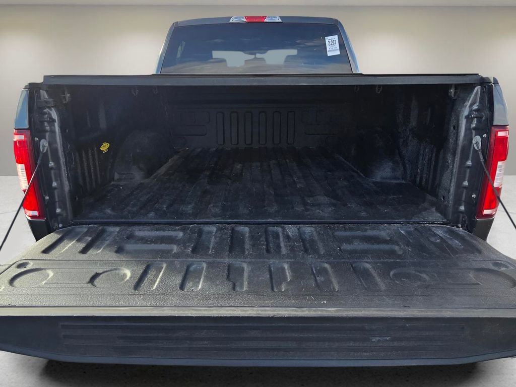 Used 2020 Ford F150 XLT image 11