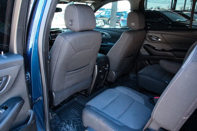 Used 2023 Chevrolet Traverse LT image 39