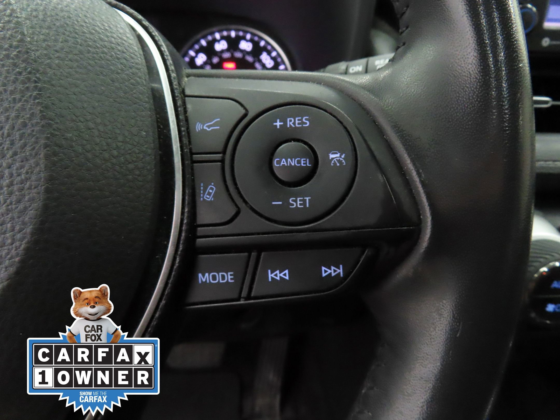 Used 2021 Toyota RAV4 XLE Premium AWD/4WD image 13