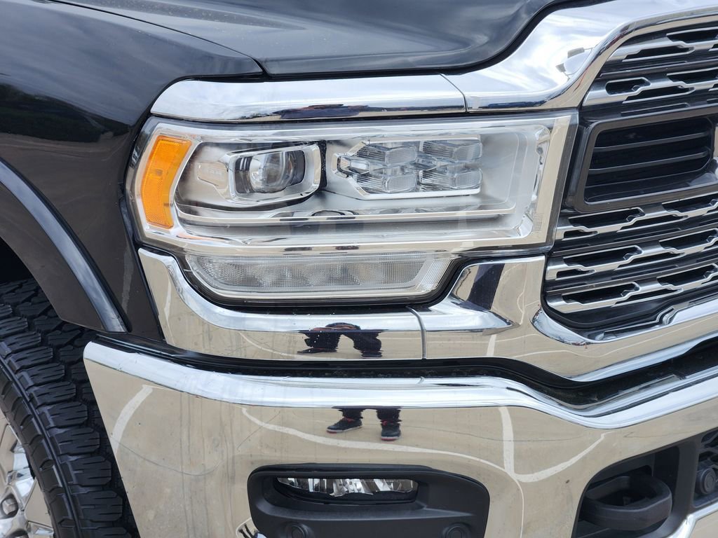 Used 2022 RAM 3500 Limited image 9