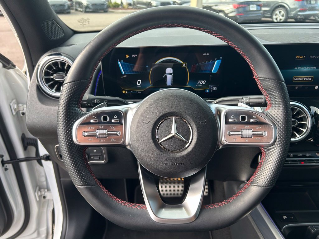 Used 2022 Mercedes-Benz GLB 35 AMG 4MATIC image 19