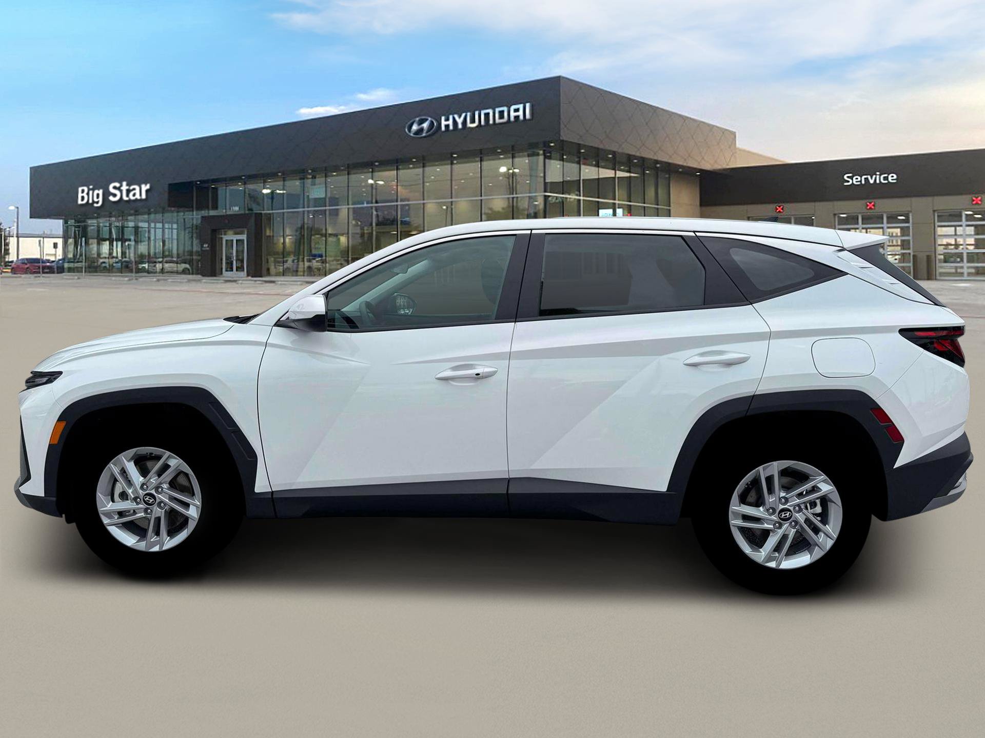 New 2026 Hyundai Tucson SE FWD image 3