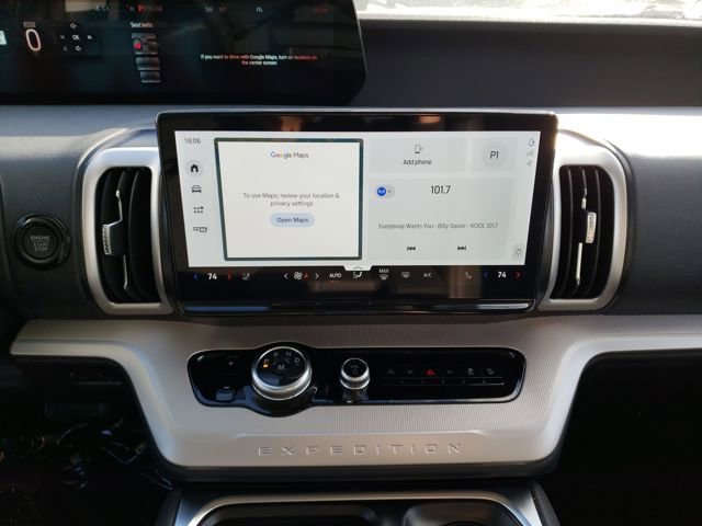 New 2026 Ford Expedition Active image 22