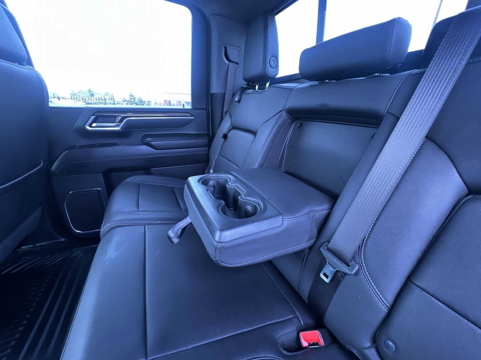 Used 2025 Chevrolet Silverado 3500 LT image 41
