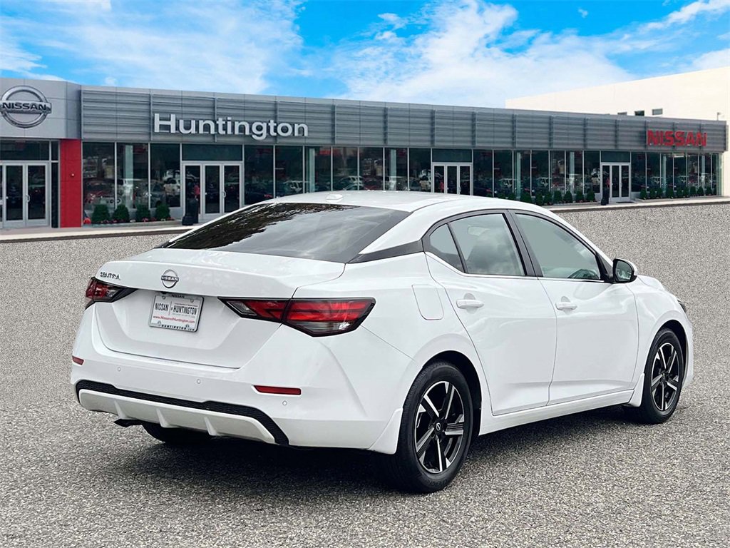 Used 2025 Nissan Sentra SV w/ All-Weather Package image 6