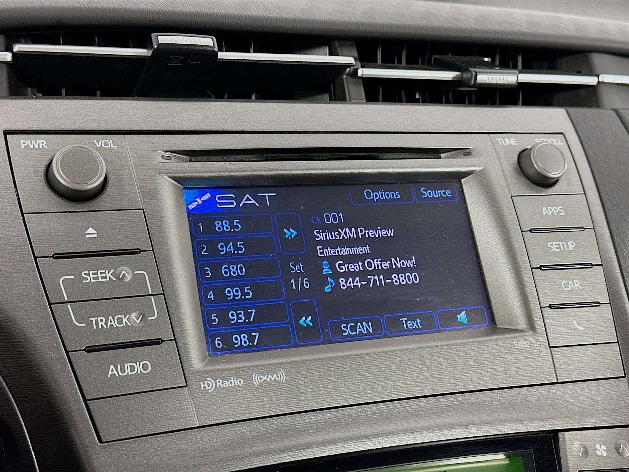 Used 2013 Toyota Prius Three image 21