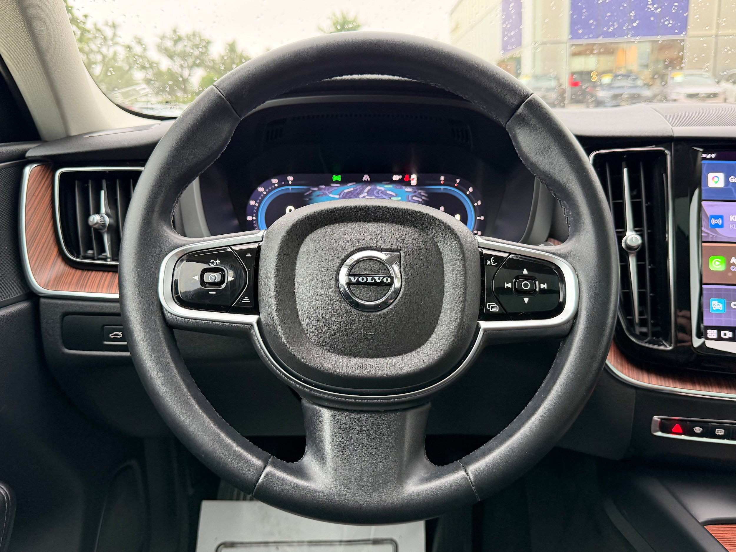 Certified 2023 Volvo XC60 B5 Plus w/ Protection Package Premier FWD image 16