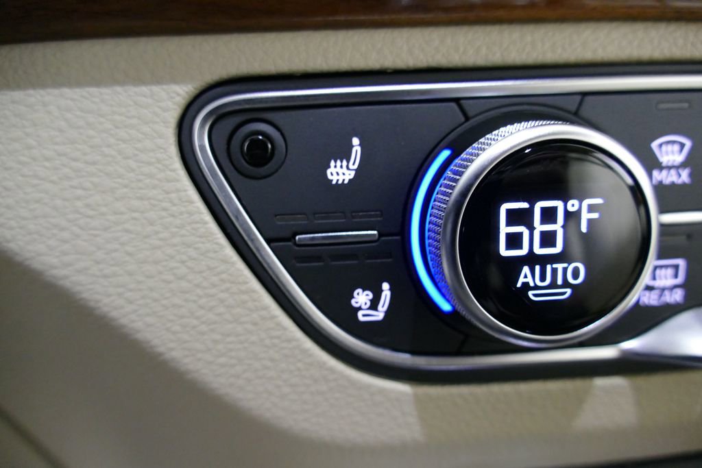 Certified 2023 Audi Q5 2.0T Premium Plus w/ Premium Plus Package AWD/4WD image 14