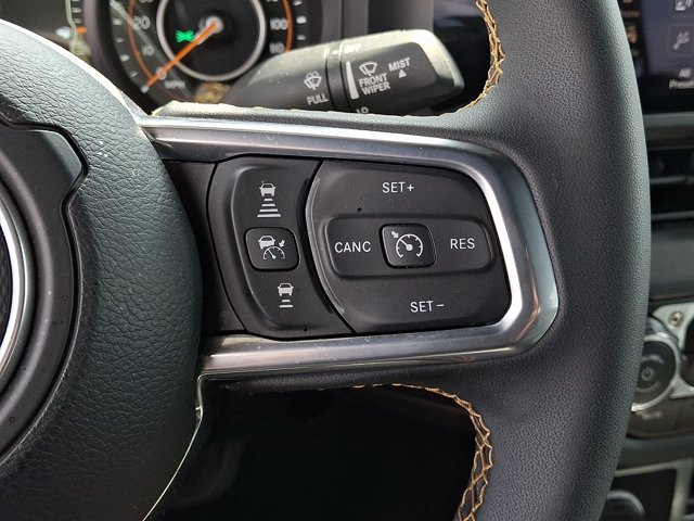 Used 2024 Jeep Wrangler Unlimited Sahara w/ Technology Group AWD/4WD image 22