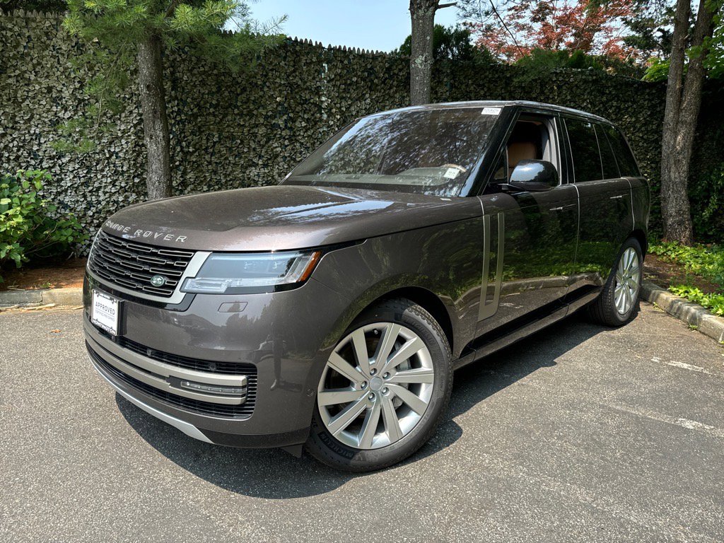 Certified 2023 Land Rover Range Rover SE