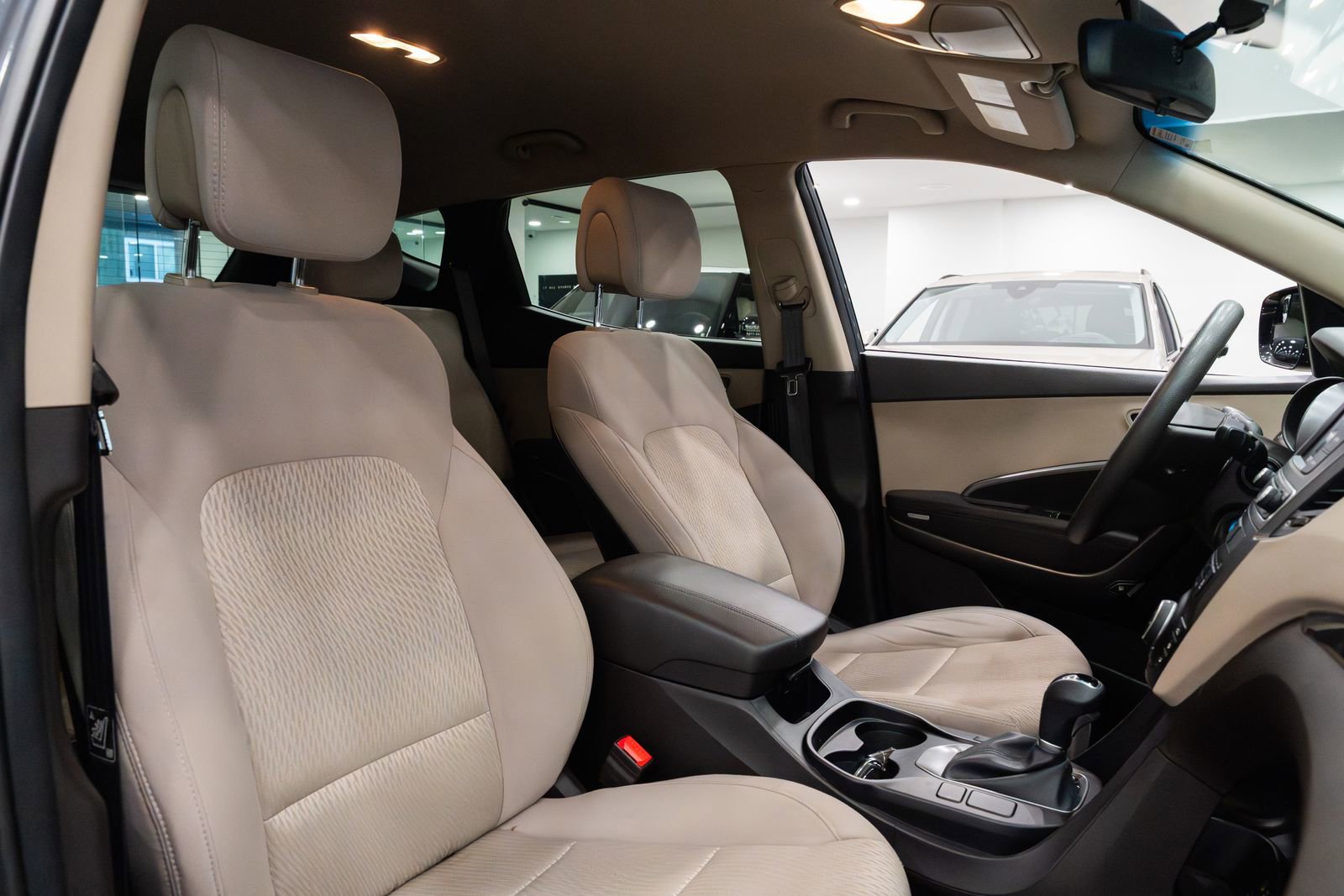 Used 2018 Hyundai Santa Fe Sport image 9