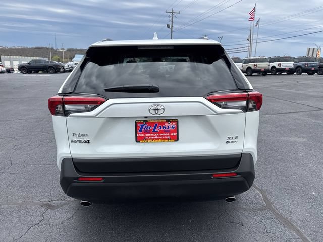 Used 2025 Toyota RAV4 XLE Premium AWD/4WD image 5