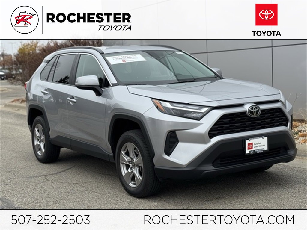 Certified 2022 Toyota RAV4 XLE image 1