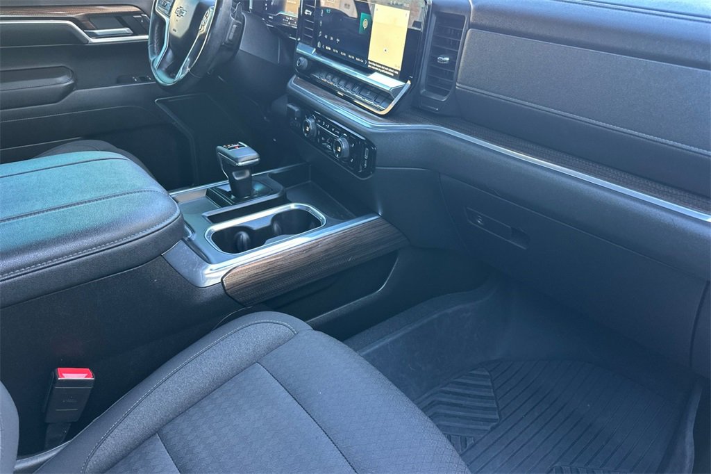 Used 2023 Chevrolet Silverado 1500 RST image 18