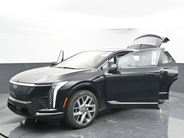 New 2025 Cadillac Optiq Luxury 1 w/ LPO, Floor Liner Package image 44