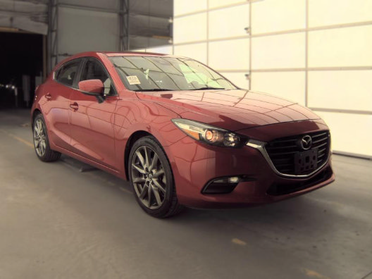 Used 2018 MAZDA MAZDA3 Touring FWD image 3