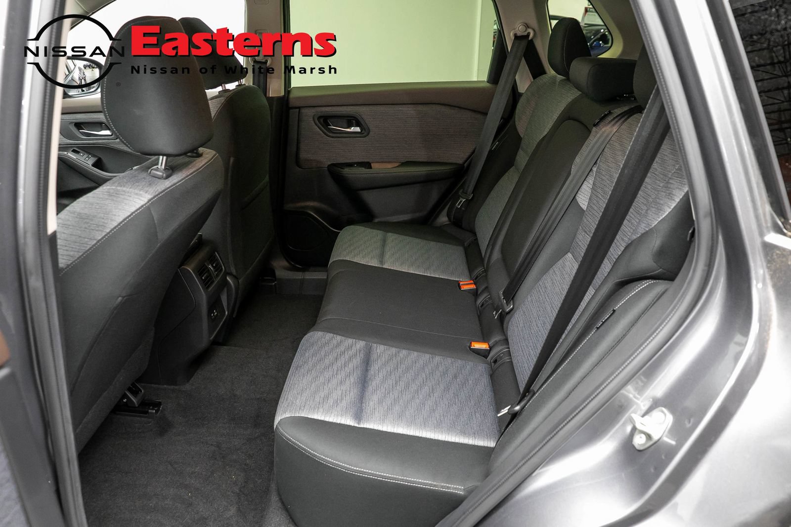 Used 2023 Nissan Rogue SV AWD/4WD image 20
