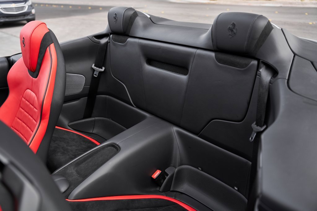 Used 2024 Ferrari Roma Spider image 42