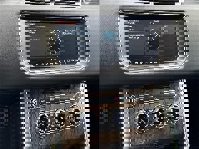 Used 2017 Land Rover Range Rover Sport SE image 25