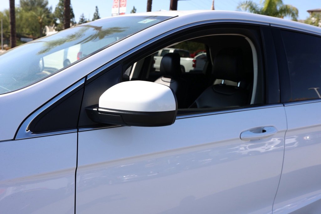 Used 2022 Ford Edge SEL image 12