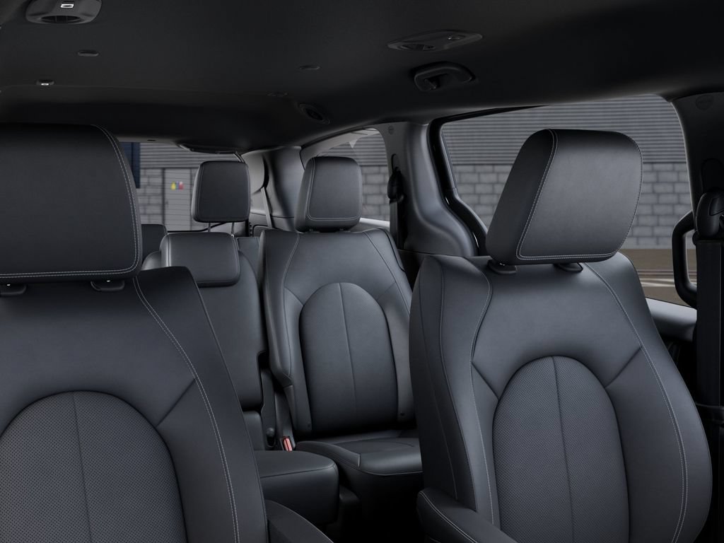 New 2027 Chrysler Pacifica Select FWD image 26