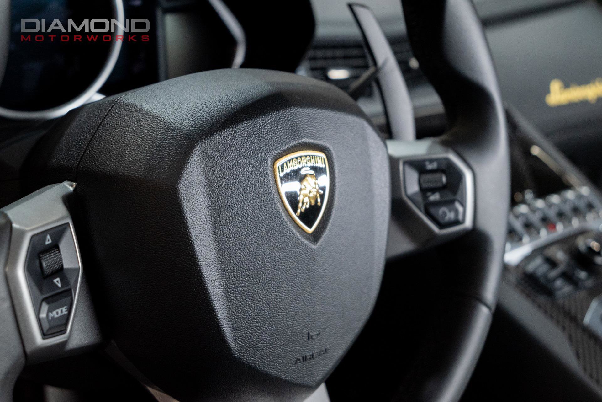 Used 2017 Lamborghini Aventador LP 700-4 image 73