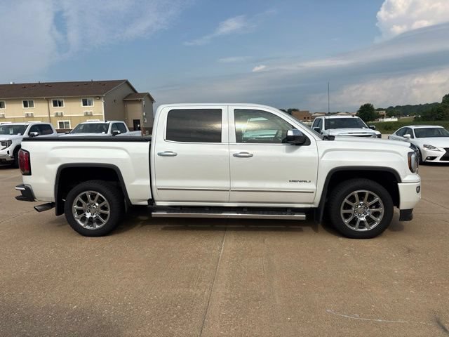 Used 2016 GMC Sierra 1500 Denali w/ Enhanced Driver Alert Package AWD/4WD image 2