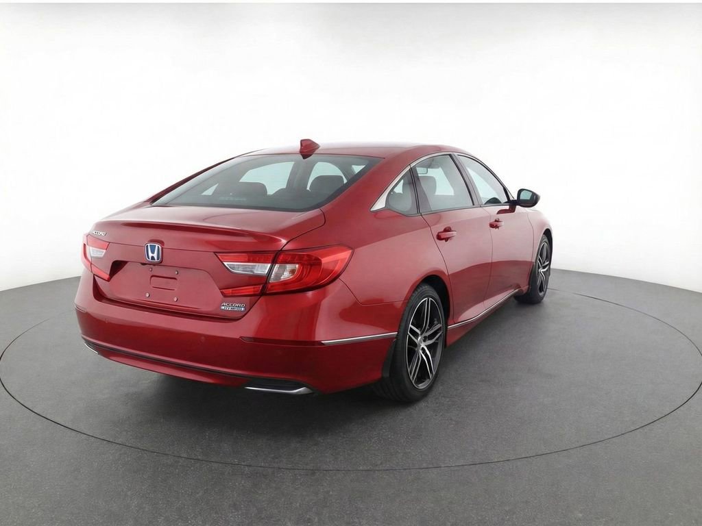 Used 2021 Honda Accord Touring image 3