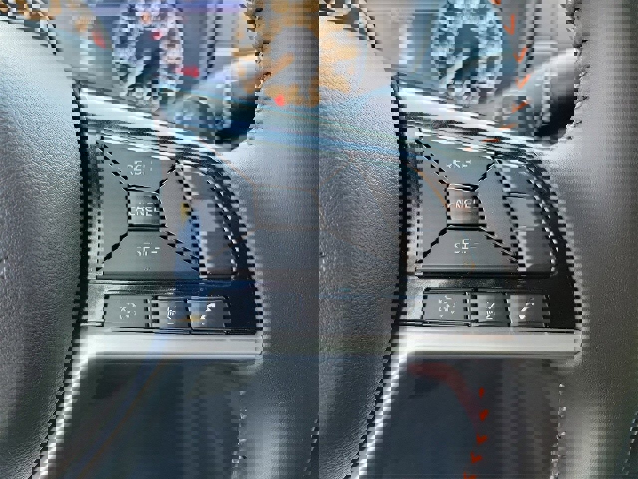 Used 2025 Nissan Altima 2.5 SR image 20